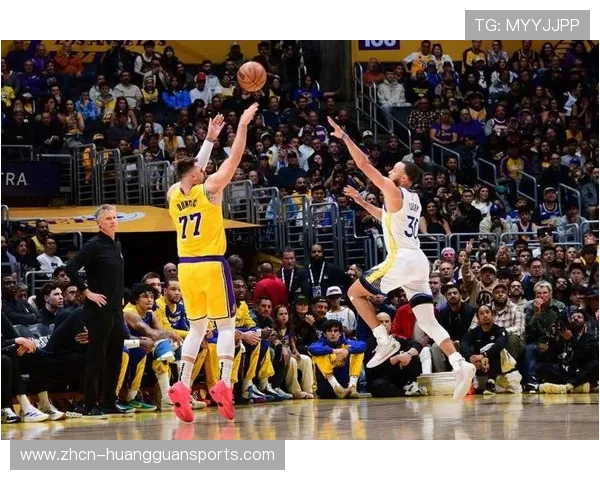 里夫斯与东契奇携手轰下五十分仍无力回天湖人遗憾吞败